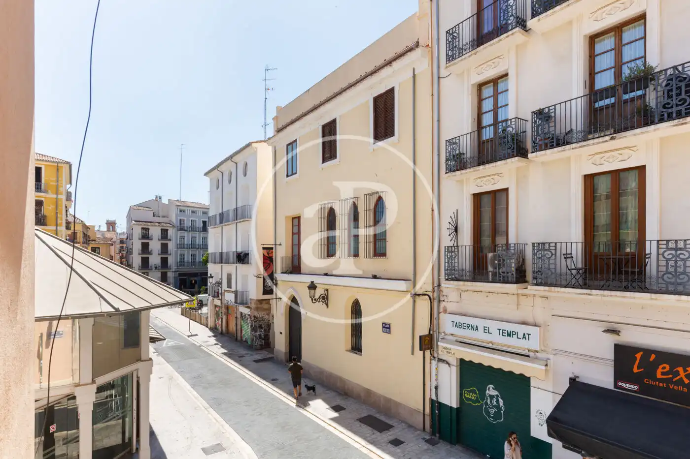 Flat with terrace to rent in C/ de la Corona, imagen 30