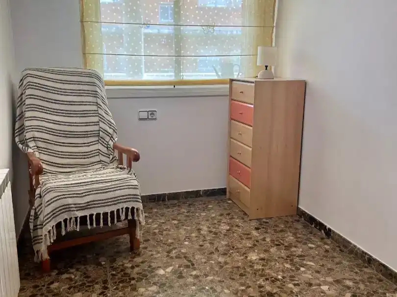 Habitación de Piso en venta en Molins de Rei con Aire acondicionado, Trastero y Balcón