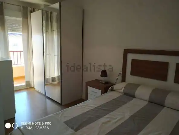 Habitación de Piso de alquiler en Moncada con Aire acondicionado, Amueblado y Horno