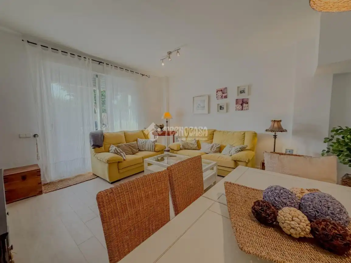 Sala de estar de Piso en venta en Rota con Aire acondicionado, Calefacción y Jardín privado