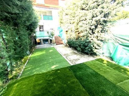 Single-family semi-detached for sale in Los Rosales, Méntrida
