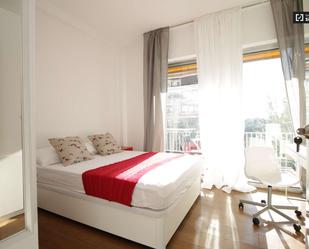 Bedroom of Flat to share in  Barcelona Capital  with Air Conditioner, Heating and Terrace