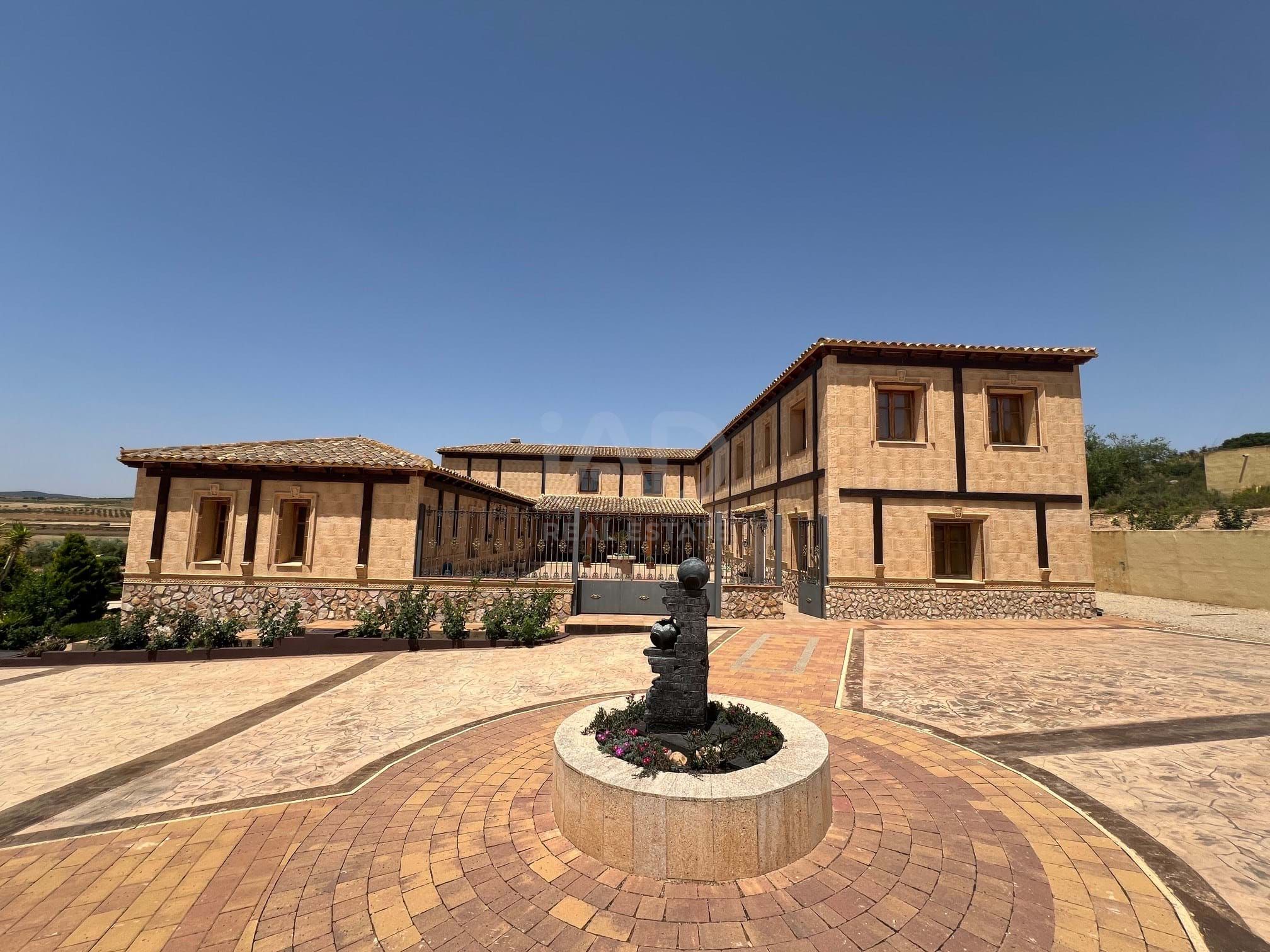 Vista exterior de Terreno en venta en Lezuza