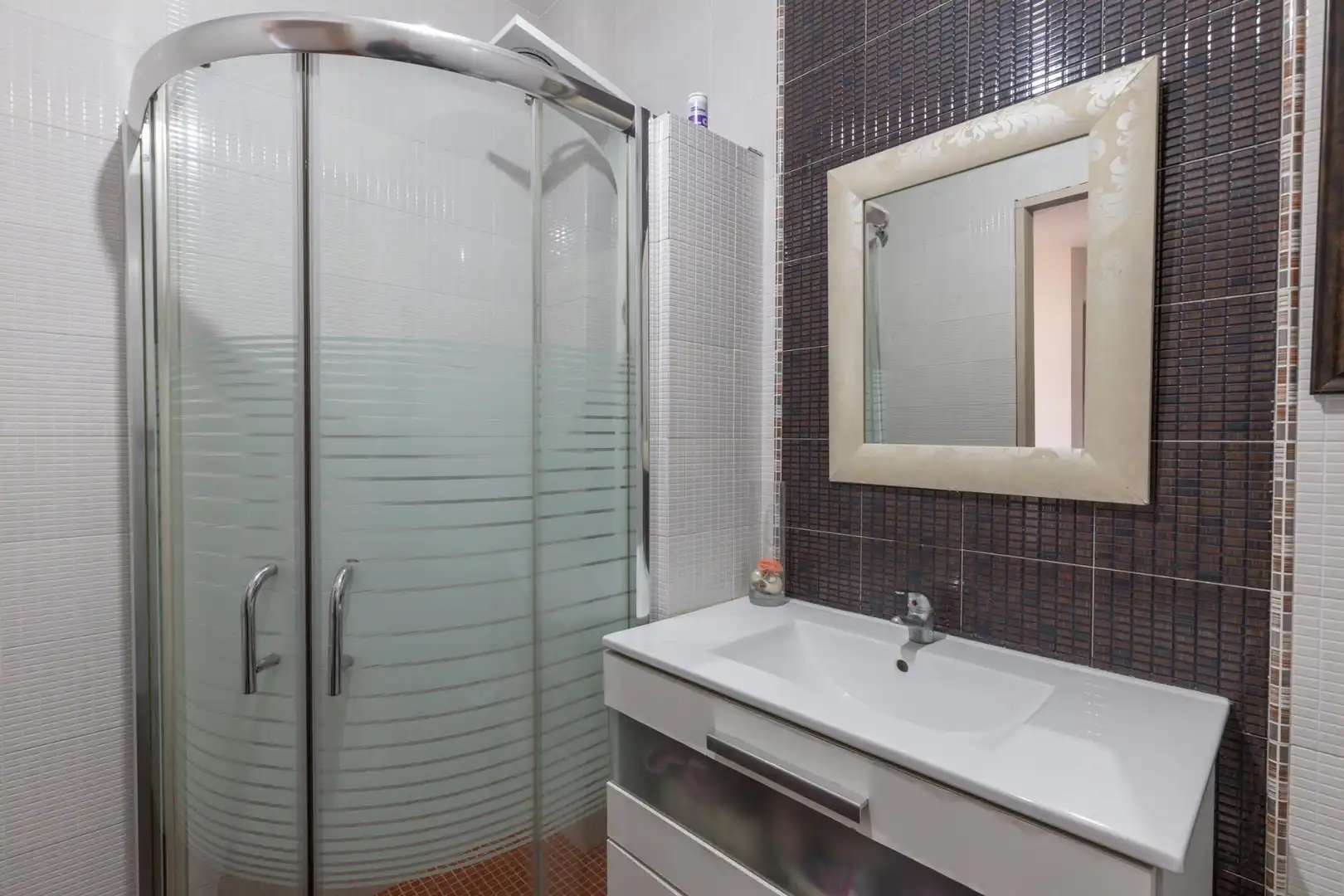 Badezimmer von Wohnung zum Verkauf in Íllora mit Privatgarten, Terrasse und Balkon