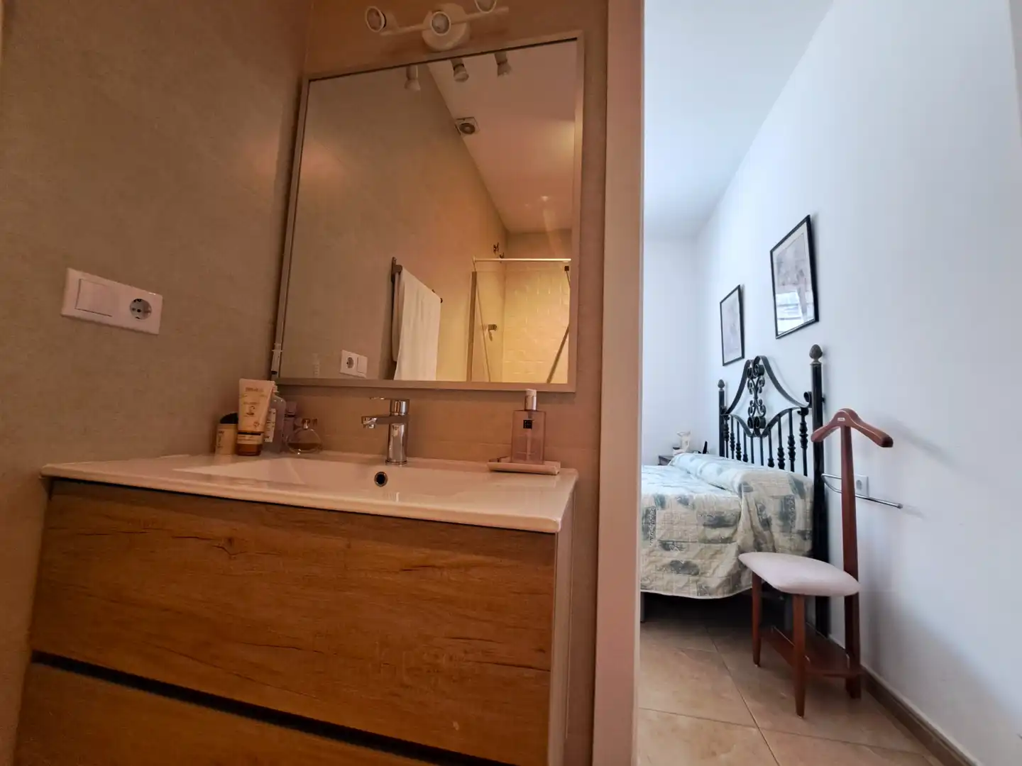 Baño de Planta baja en venta en Mataró con Aire acondicionado, Calefacción y Horno