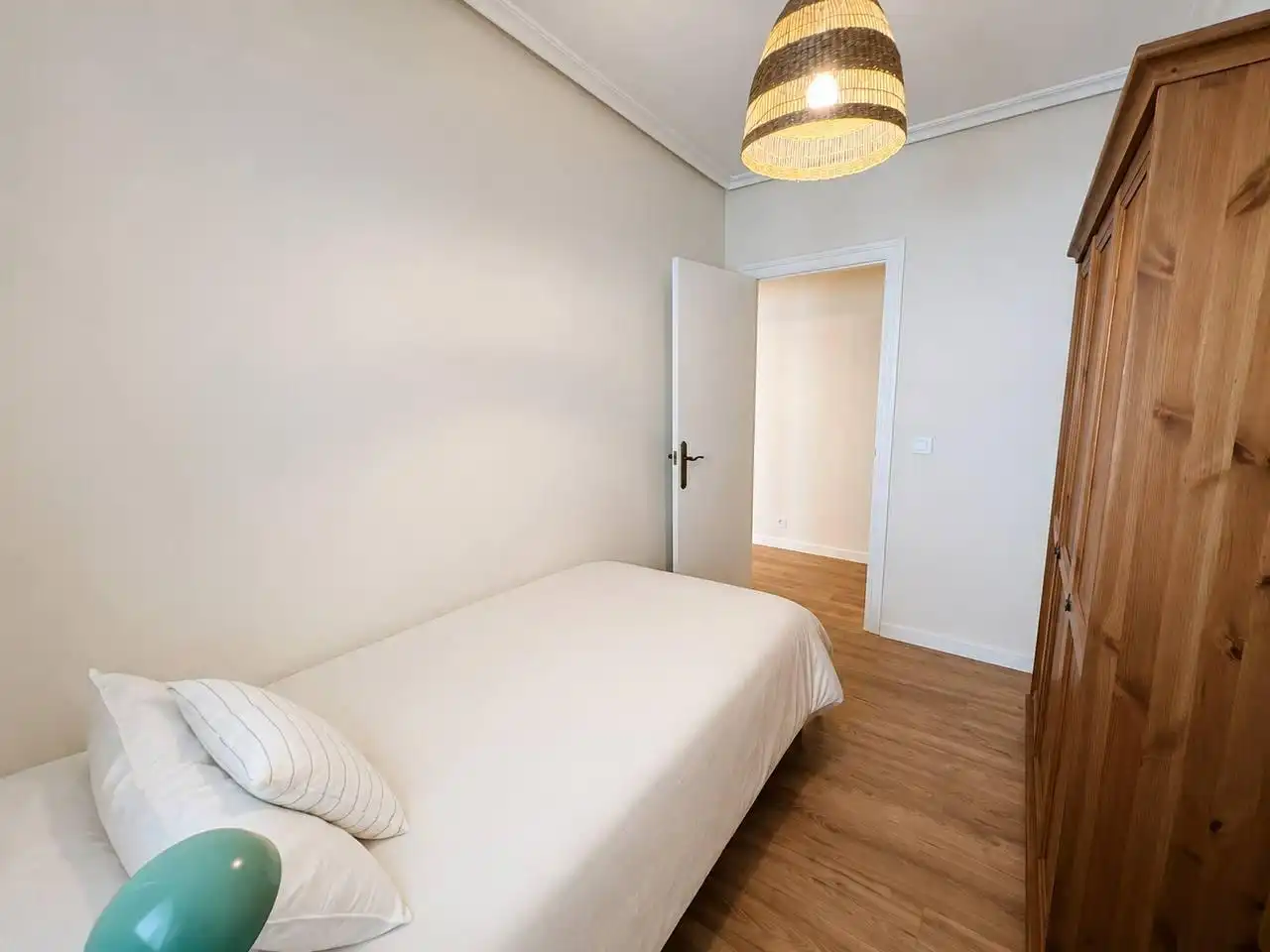 Habitación de Piso en venta en Alicante / Alacant con Aire acondicionado, Calefacción y Terraza