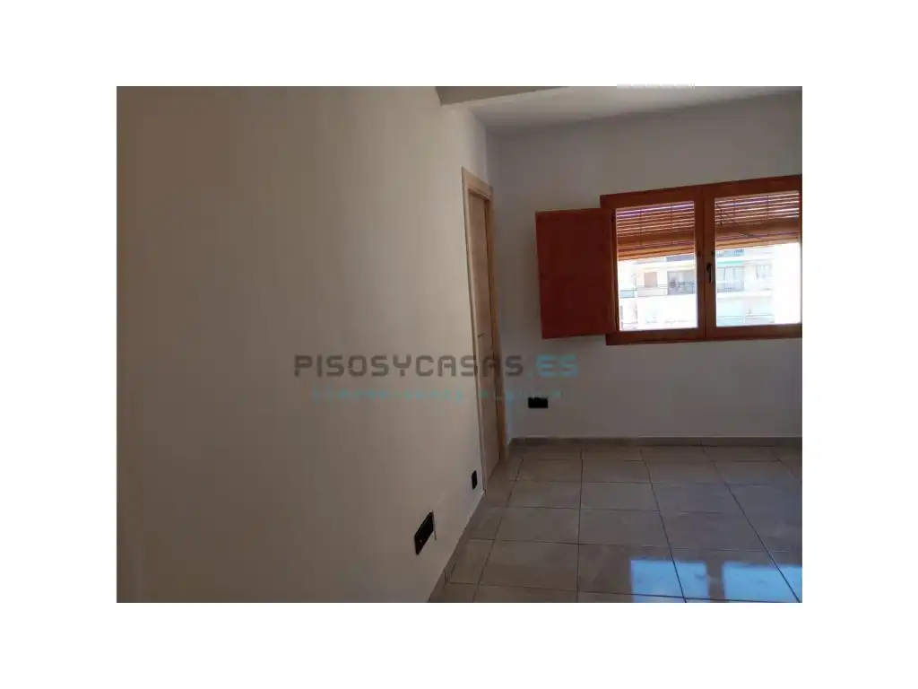 Piso en venta en Chelva