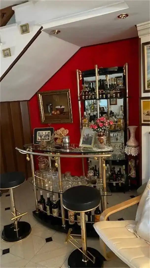 Casa o xalet en venda en Dos Hermanas amb Aire condicionat, Traster i Moblat