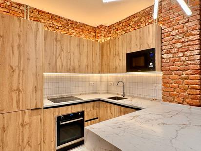 Cuina de Apartament en venda en  Madrid Capital amb Aire condicionat, Calefacció i Terrassa