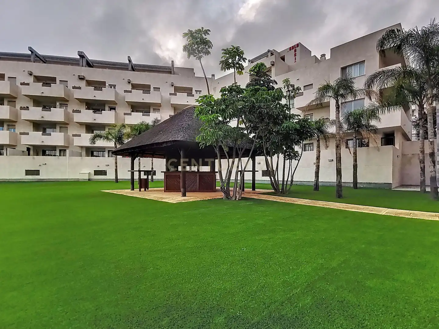 Terrassa de Apartament de lloguer en Mijas amb Aire condicionat, Jardí privat i Traster