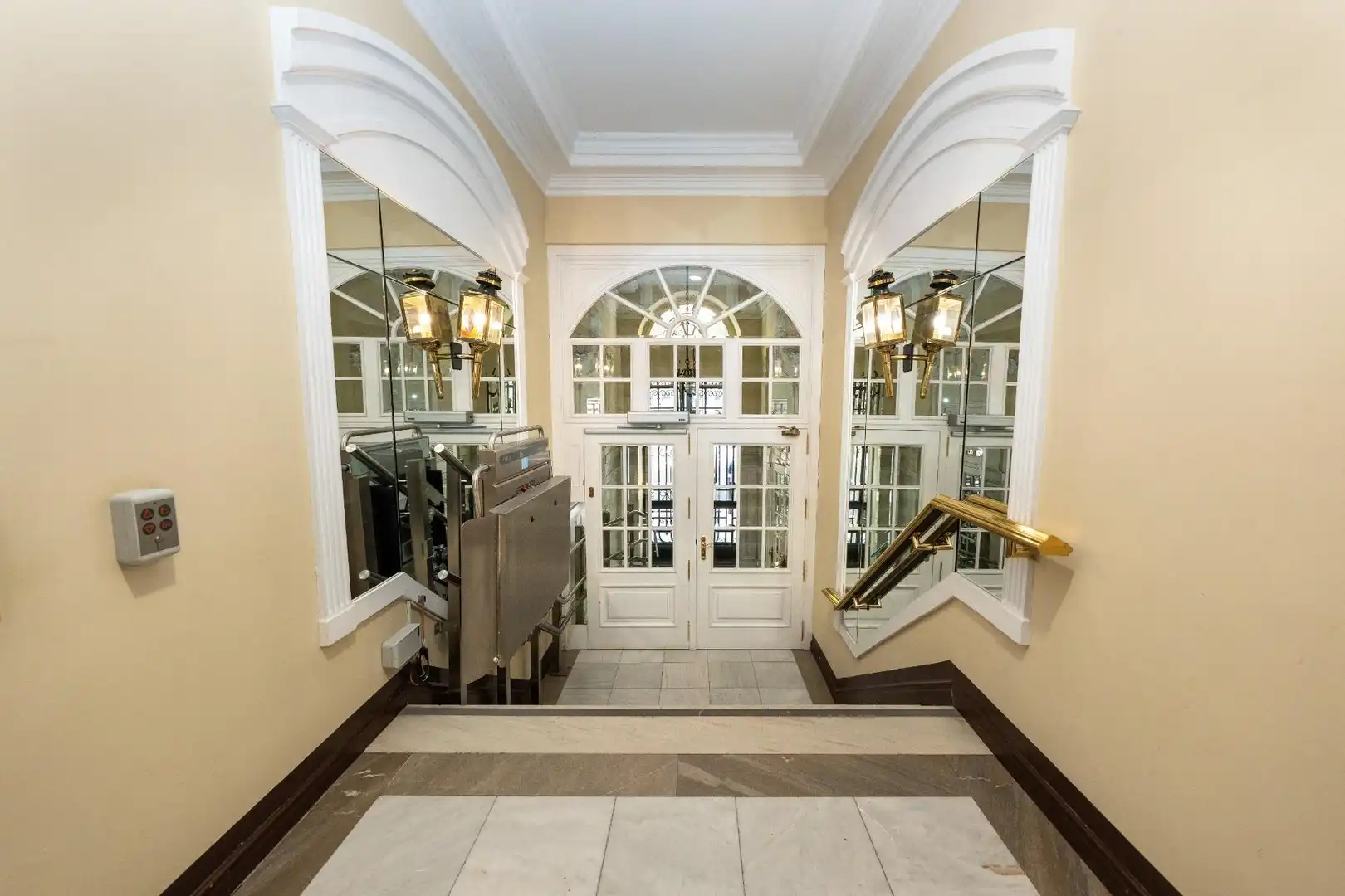 Bajo con ascensor en venta en Calle del Marqués de Urquijo, imagen 31