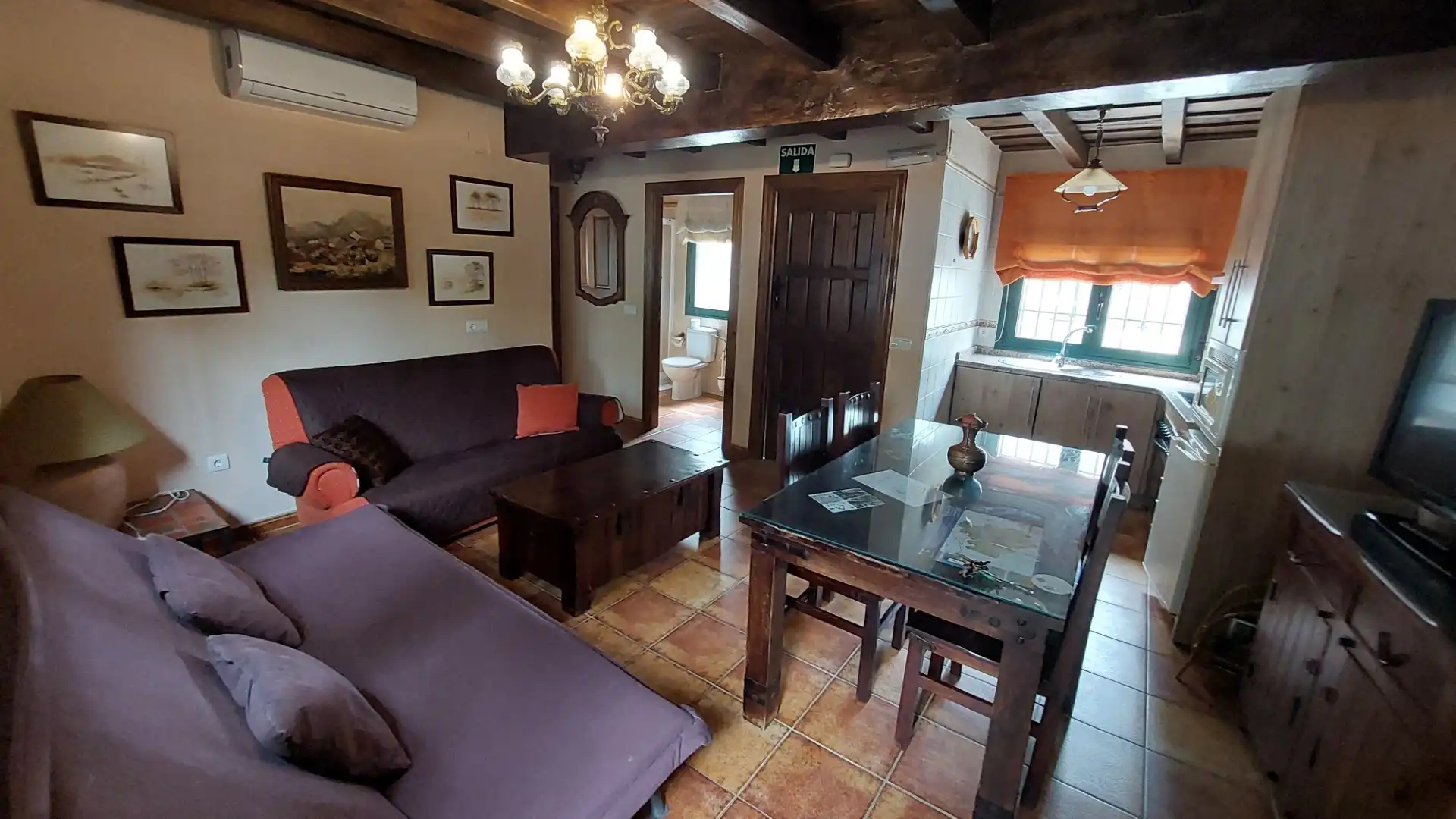 Sala de estar de Casa o chalet en venta en Zarza de Granadilla con Aire acondicionado, Calefacción y Amueblado