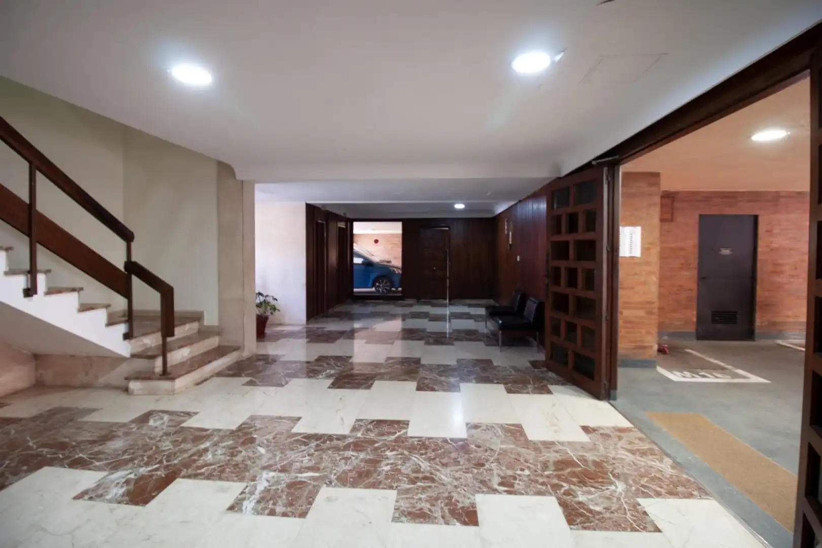 Flat for rent in Sevilla  with Air Conditioner and Heating