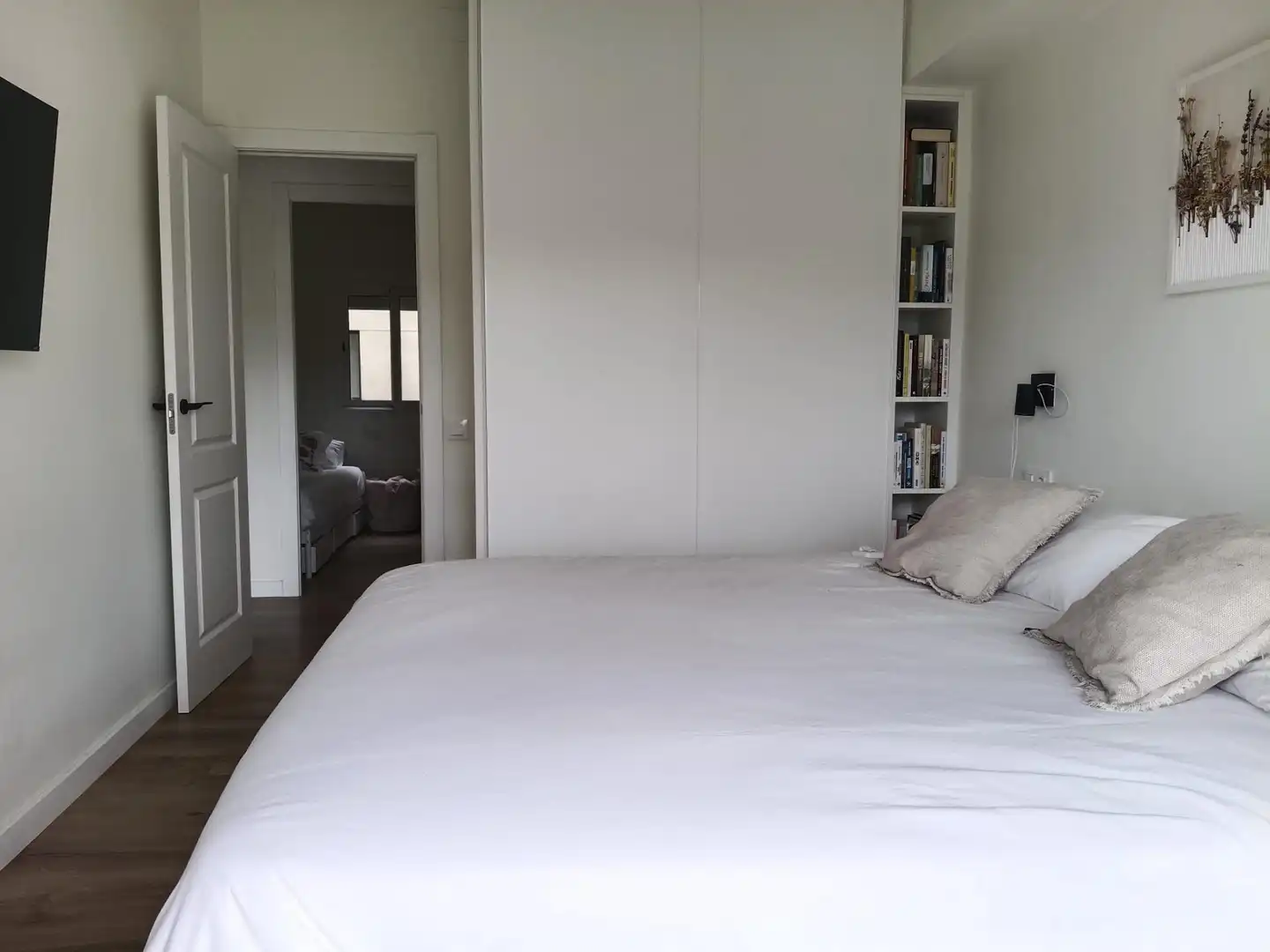 Bedroom of Flat for sale in L'Hospitalet de Llobregat  with Heating, Terrace and Balcony