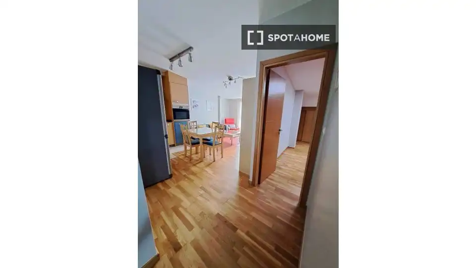 Habitación en Plaza España - Corte Inglés