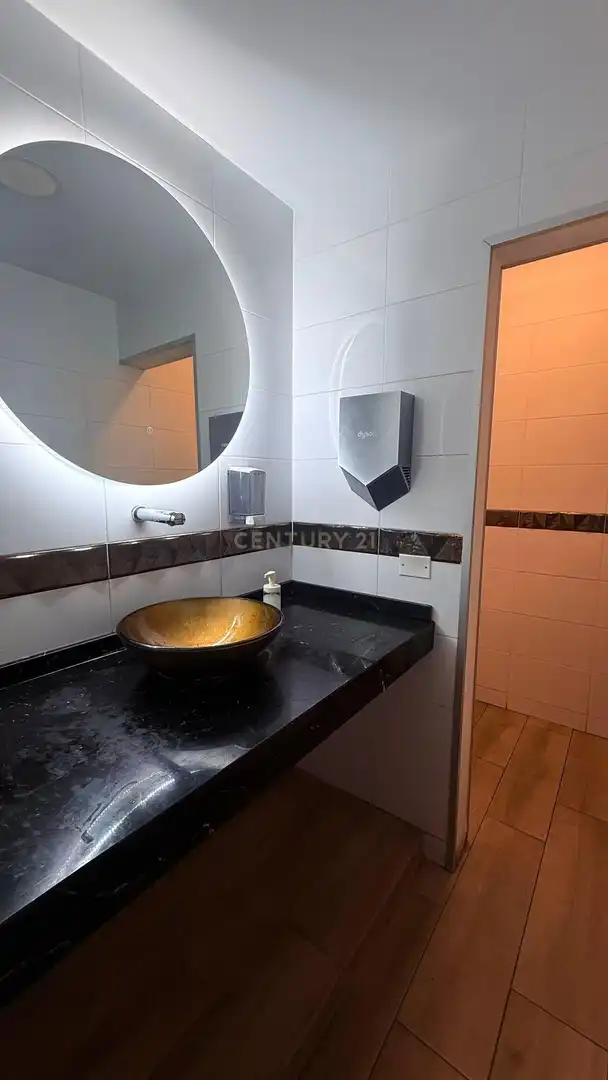 Commercial properties for sale in Calle Aljibe, 22, Adeje, Spain, 22, Callao Salvaje - Playa Paraíso