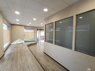 Business premises for sale in Travesia Medina