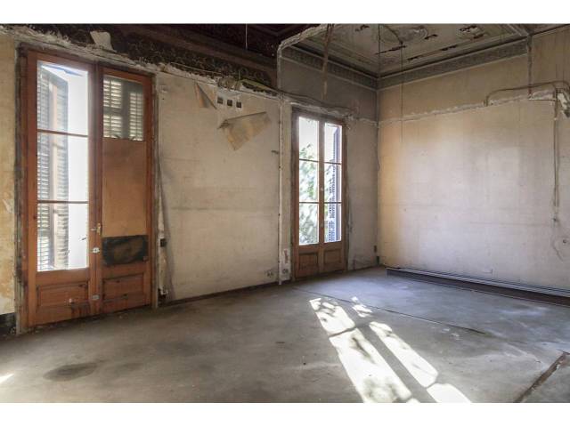 Piso en Venta en Marqués de la Argentera en Sant Pere, Sta. Caterina i la Ribera