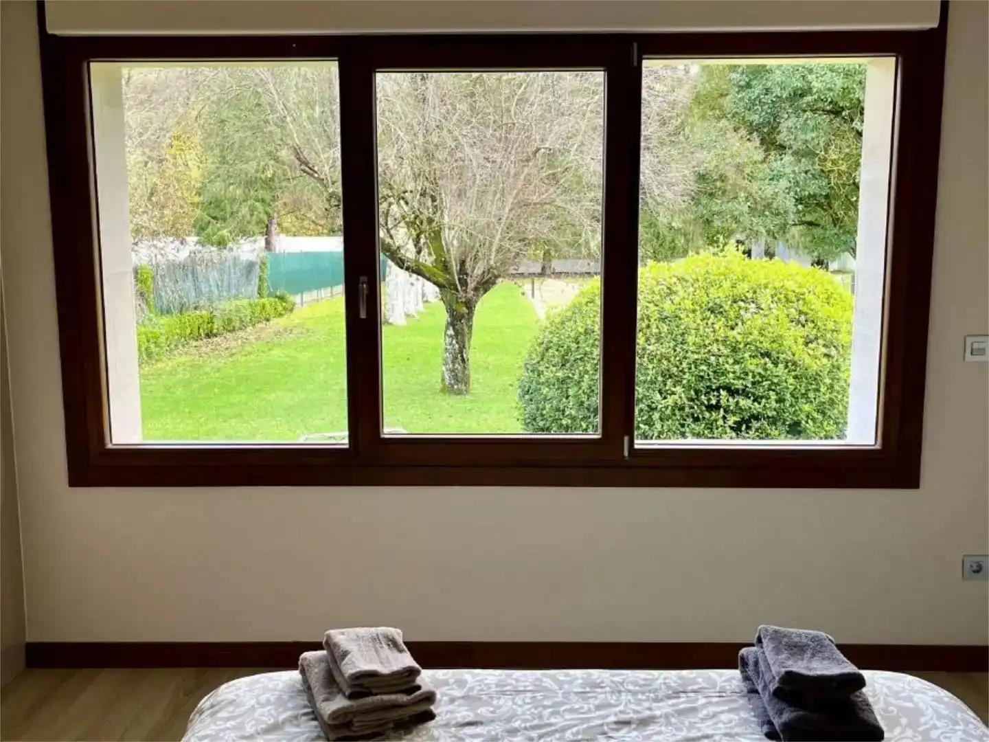 Jardí de Pis en venda en Anue amb Jardí privat, Parquet i Moblat