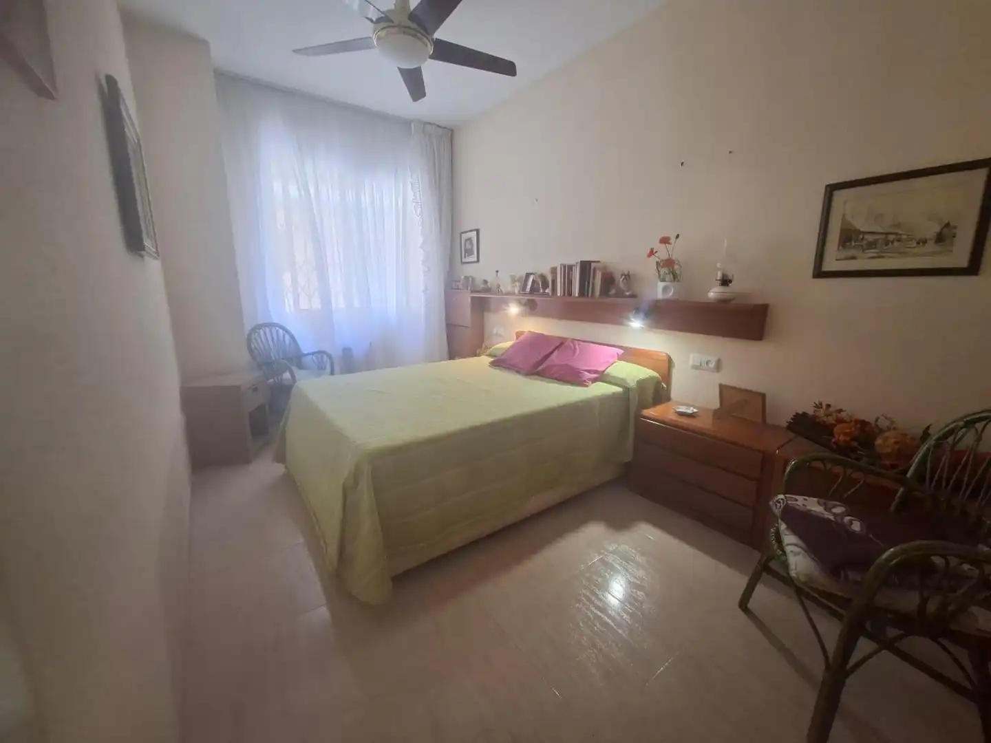 Schlafzimmer von Erdgeschoss zum Verkauf in Palafolls mit Klimaanlage, Heizung und Terrasse