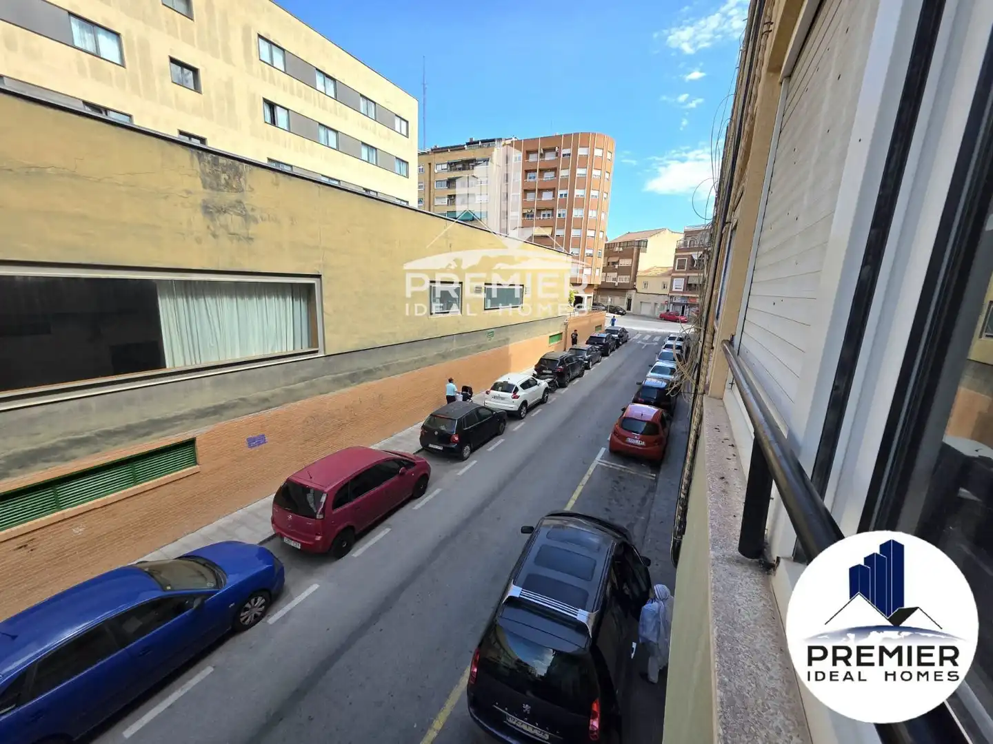 Vista exterior de Piso en venta en Elda con Terraza