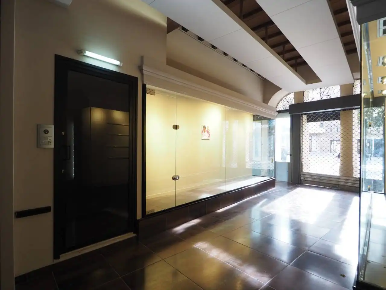 Local comercial de lloguer a Plaza de les Olles 12, imagen 11