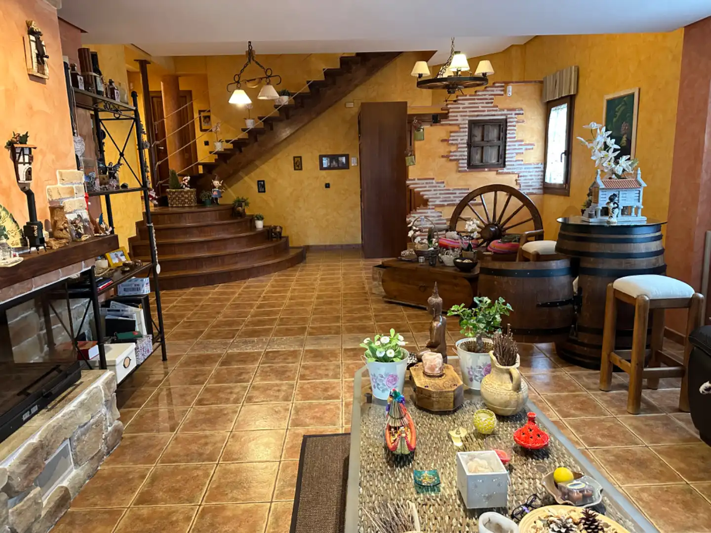 Casa o xalet en venda en Venta de Baños amb Calefacció, Jardí privat i Alarma