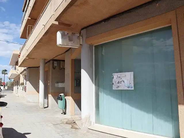 Business premises for sale in Recinte Festiu, imagen 2