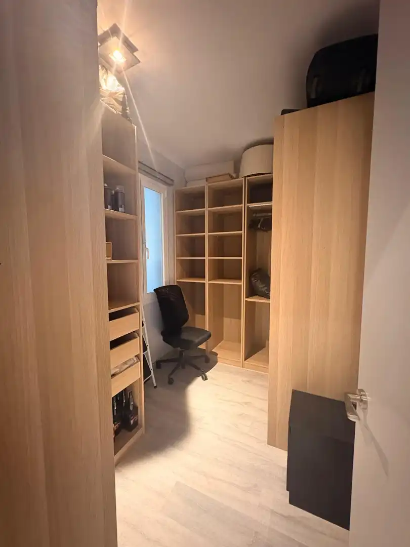 Habitación de Piso de alquiler en Barcelona con Aire acondicionado, Calefacción y Amueblado