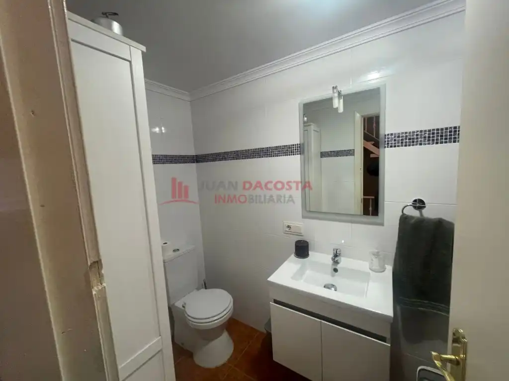 Casa adosada en venta en Calle Veleta, La Antilla