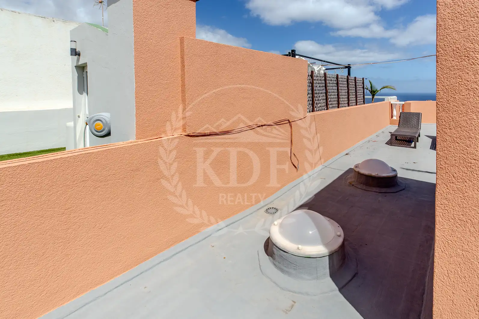 Vista exterior de Casa o xalet en venda en Santa Cruz de Tenerife amb Terrassa, Traster i Moblat