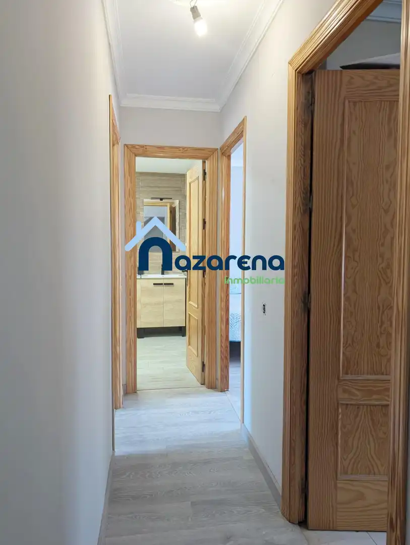 Dormitori de Casa o xalet en venda en Dos Hermanas amb Aire condicionat, Jardí privat i Parquet