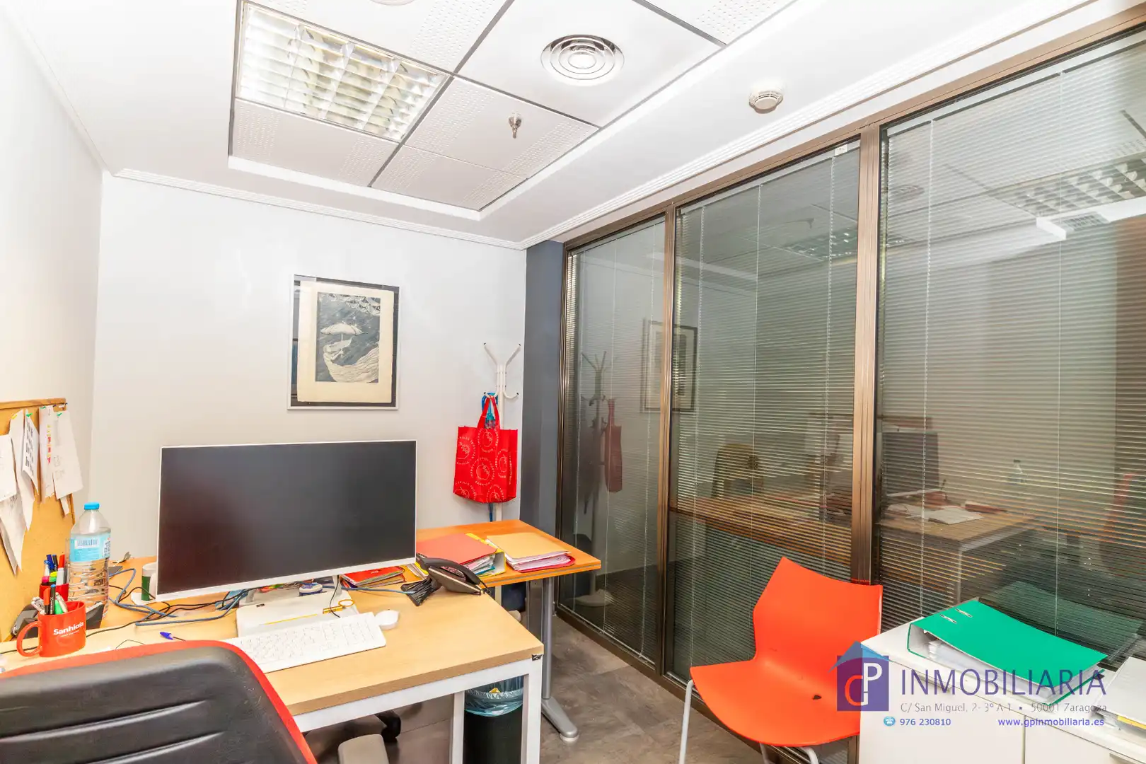 Büro zum Verkauf in Zaragoza mit Klimaanlage und Heizung