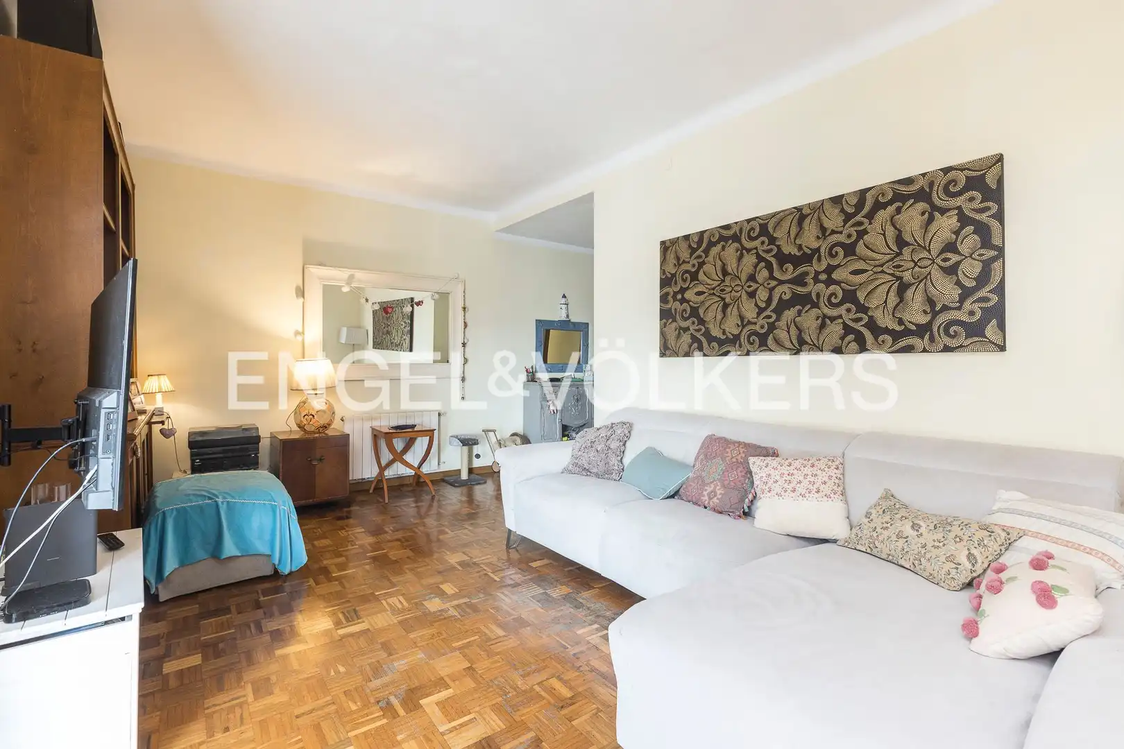 Living room of Flat for sale in Barcelona  with Air Conditioner, Heating and Parquet flooring