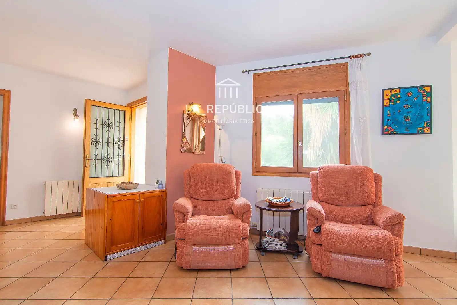Sala de estar de Casa o chalet en venta en Cabrera de Mar con Aire acondicionado, Calefacción y Jardín privado
