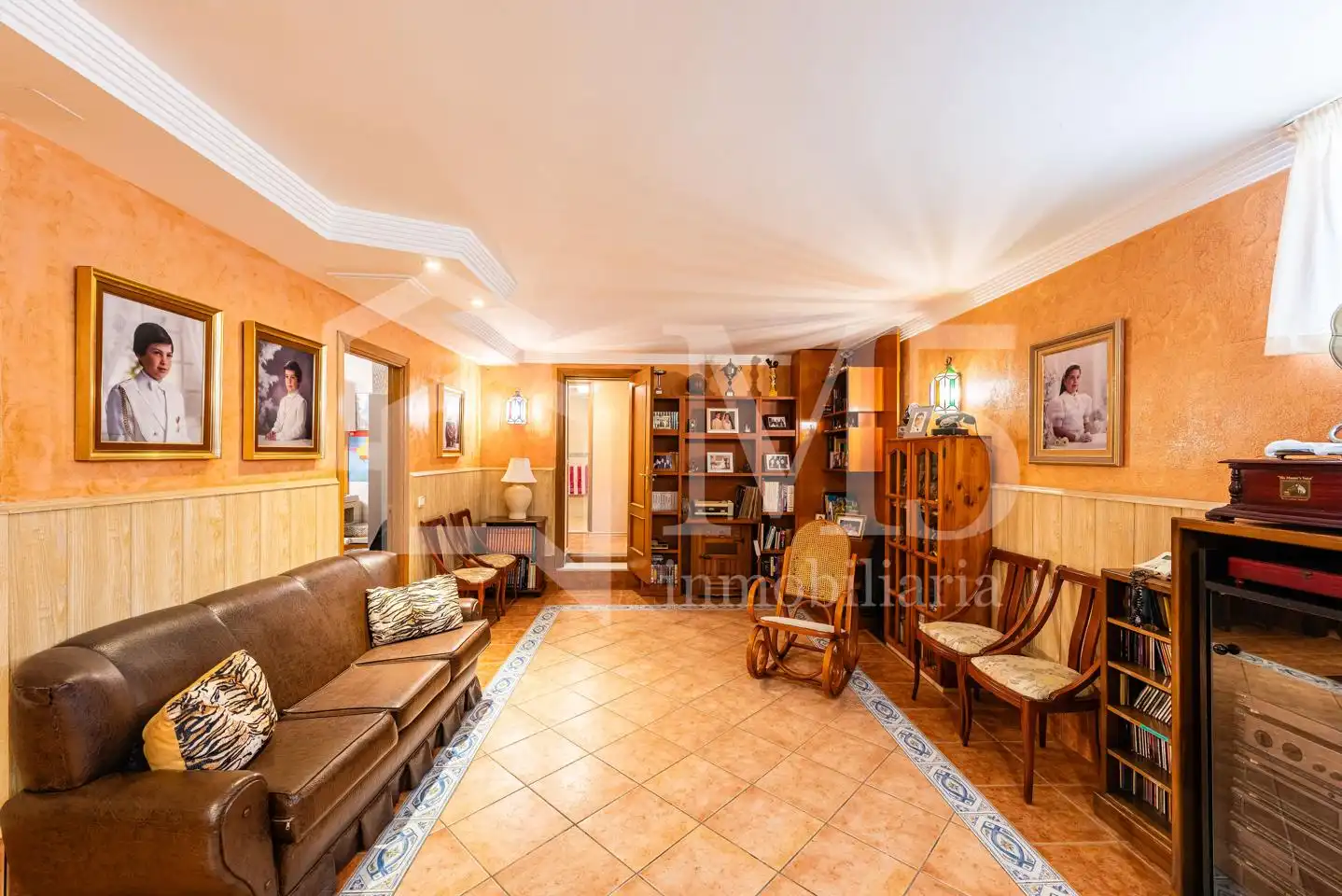 Sala de estar de Casa o chalet en venta en Vélez-Málaga con Aire acondicionado, Piscina y Amueblado