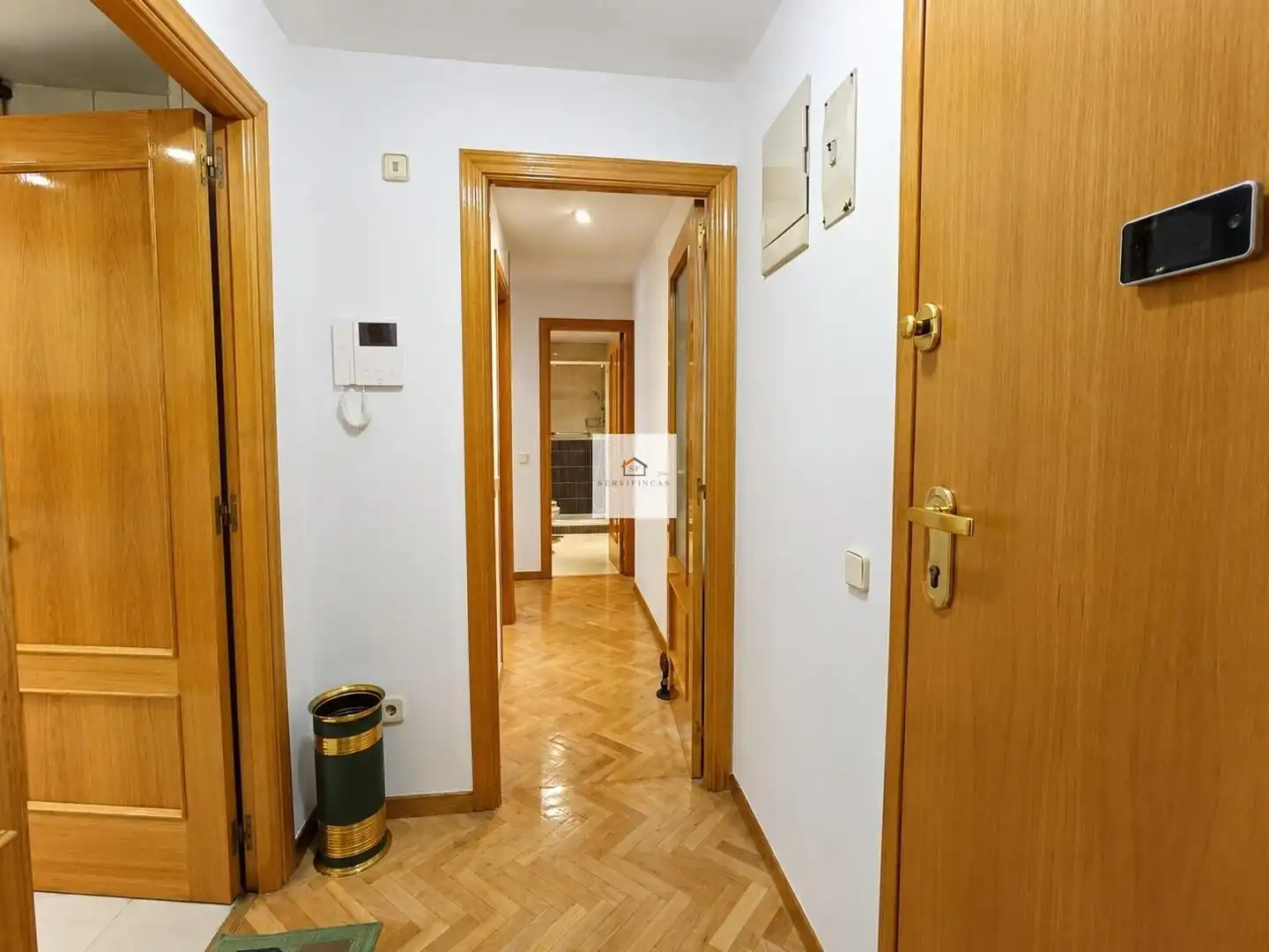 Flat for rent in Madrid  with Air Conditioner, Heating and Private garden