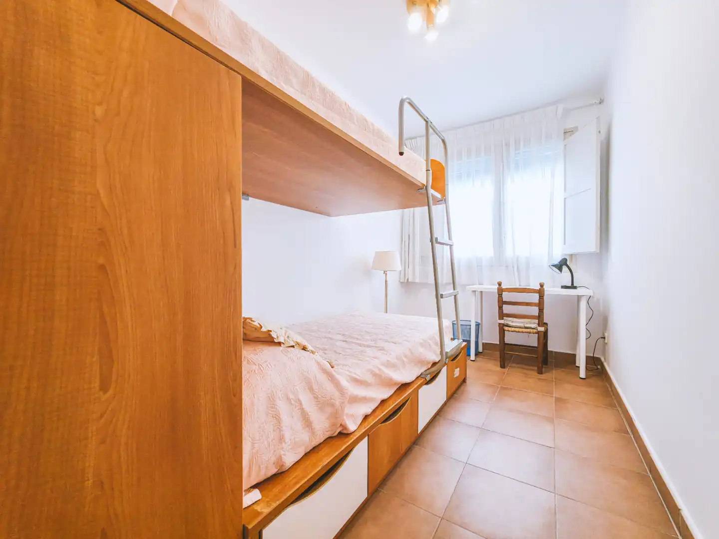 Schlafzimmer von Wohnung zur Miete in Sant Pol de Mar mit Terrasse, Möbliert und Ofen