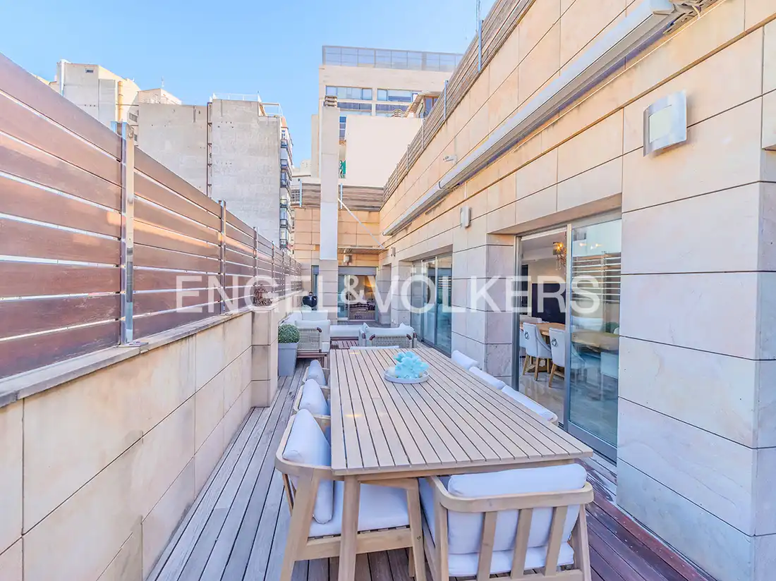 Terraza de Ático en venta en Alicante / Alacant con Aire acondicionado, Calefacción y Terraza