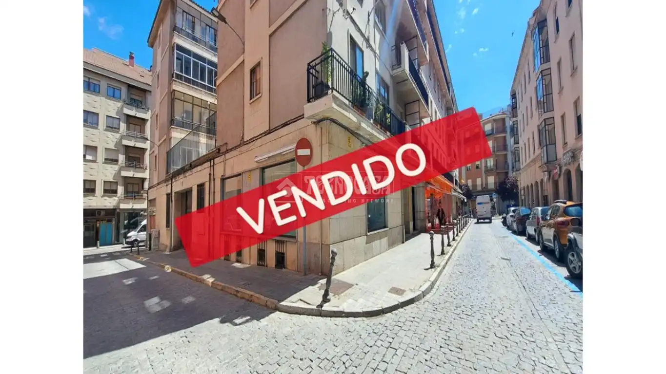 Exterior view of Commercial properties for sale in Ávila  with Parquet flooring and Alarm