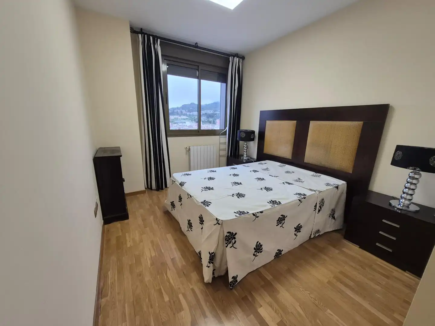 Bedroom of Flat for rent in Granada  with Heating and Furnished