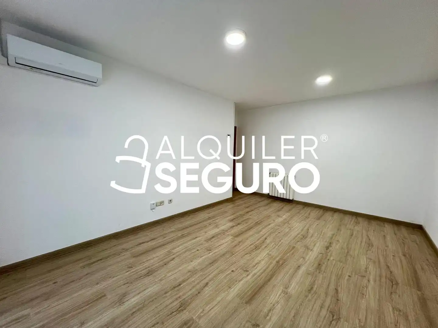 Piso de alquiler en Madrid con Aire acondicionado, Calefacción y Piscina