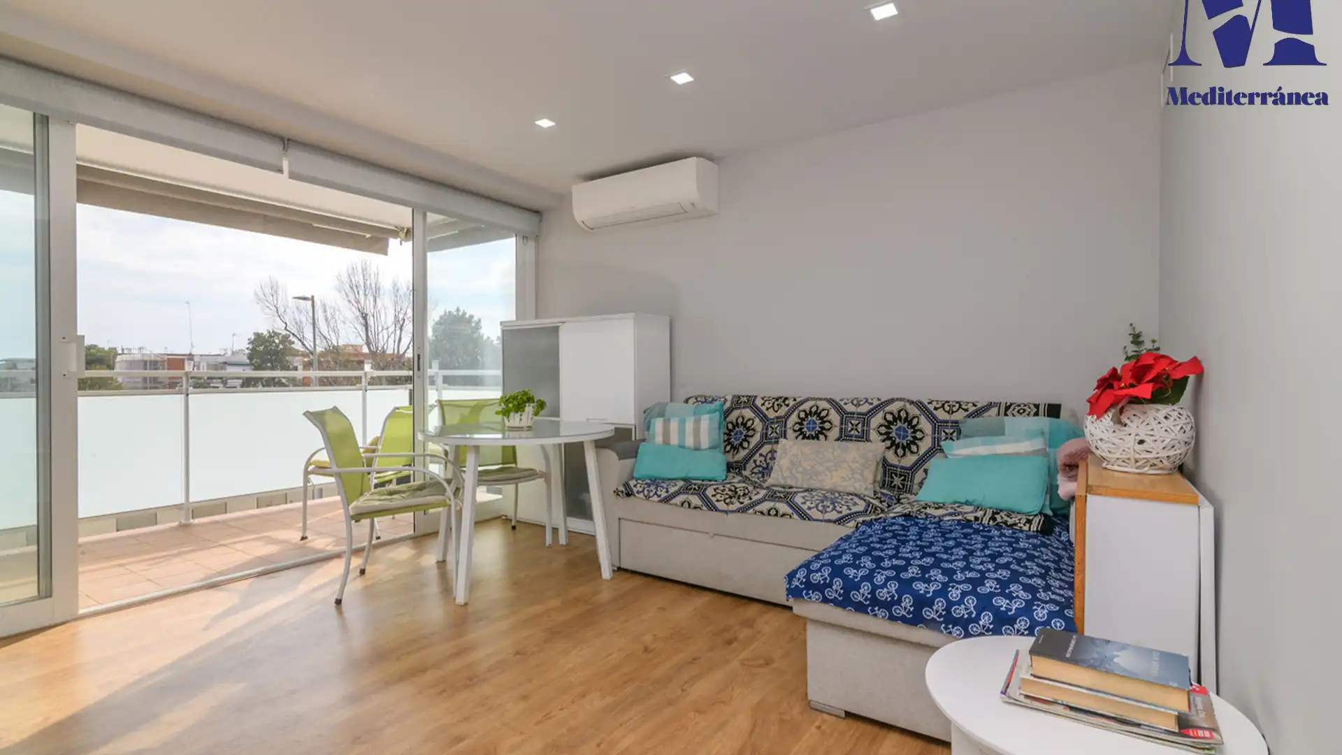 Dormitori de Pis en venda en Castelldefels amb Aire condicionat, Parquet i Terrassa