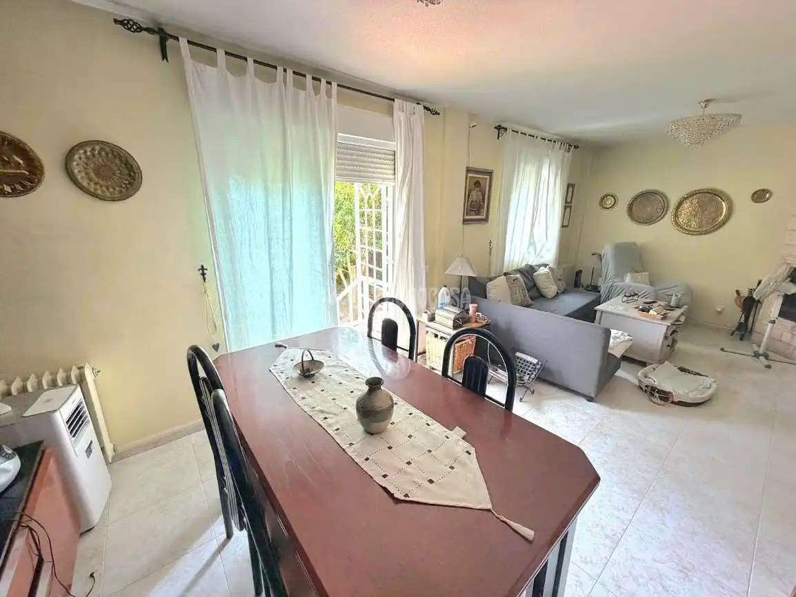 Maison jumelée avec piscine à vendre à Restón I - Restón II, imagen 4