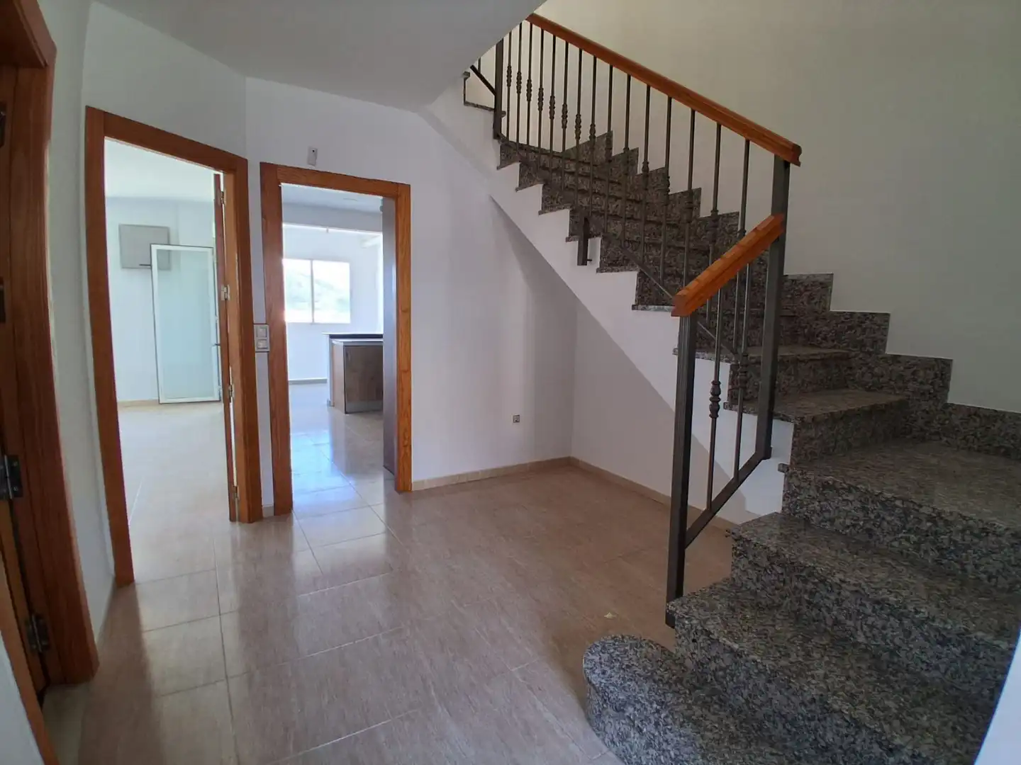 Casa adosada en venta en Berja