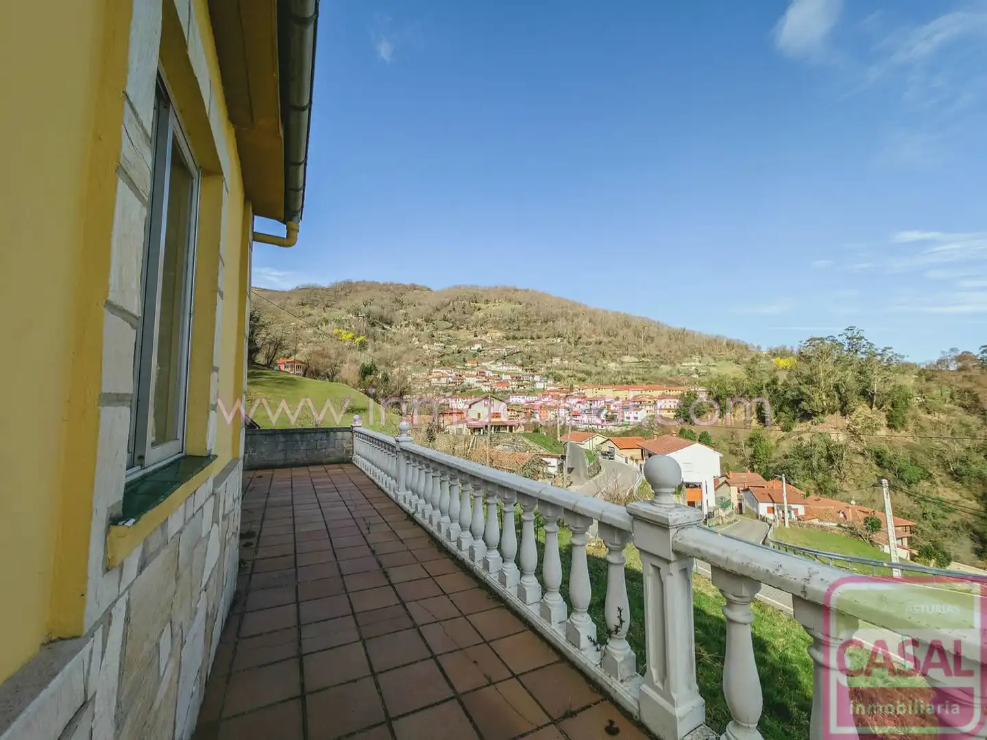 Vista exterior de Casa o chalet en venta en Aller con Calefacción, Terraza y Trastero