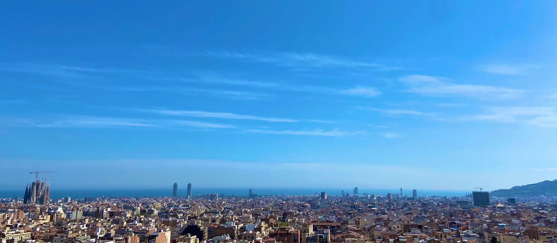 Außenansicht von Wohnung zum Verkauf in Barcelona mit Klimaanlage, Heizung und Parkett