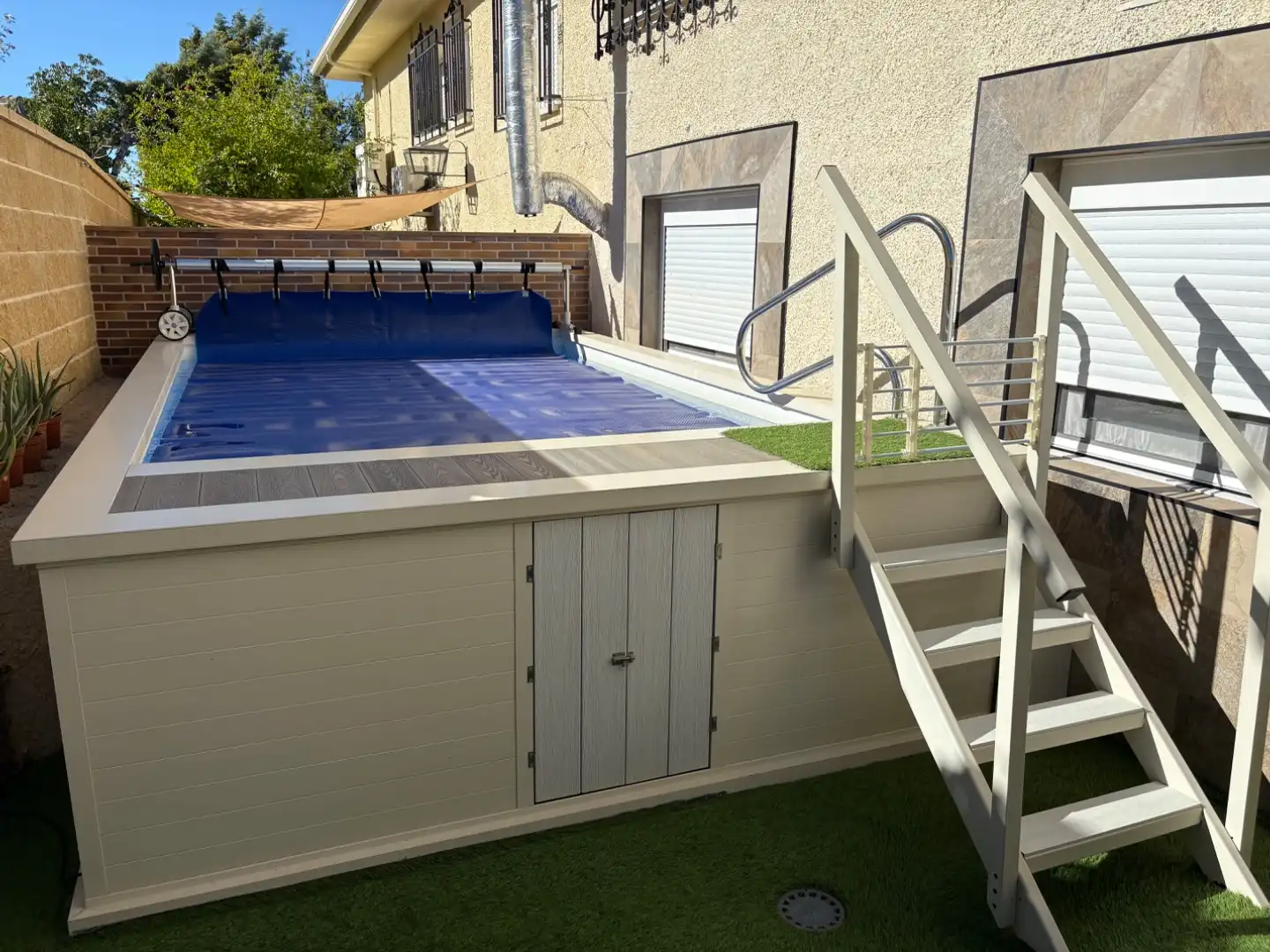 Piscina de Casa o chalet en venta en Navalagamella, Madrid