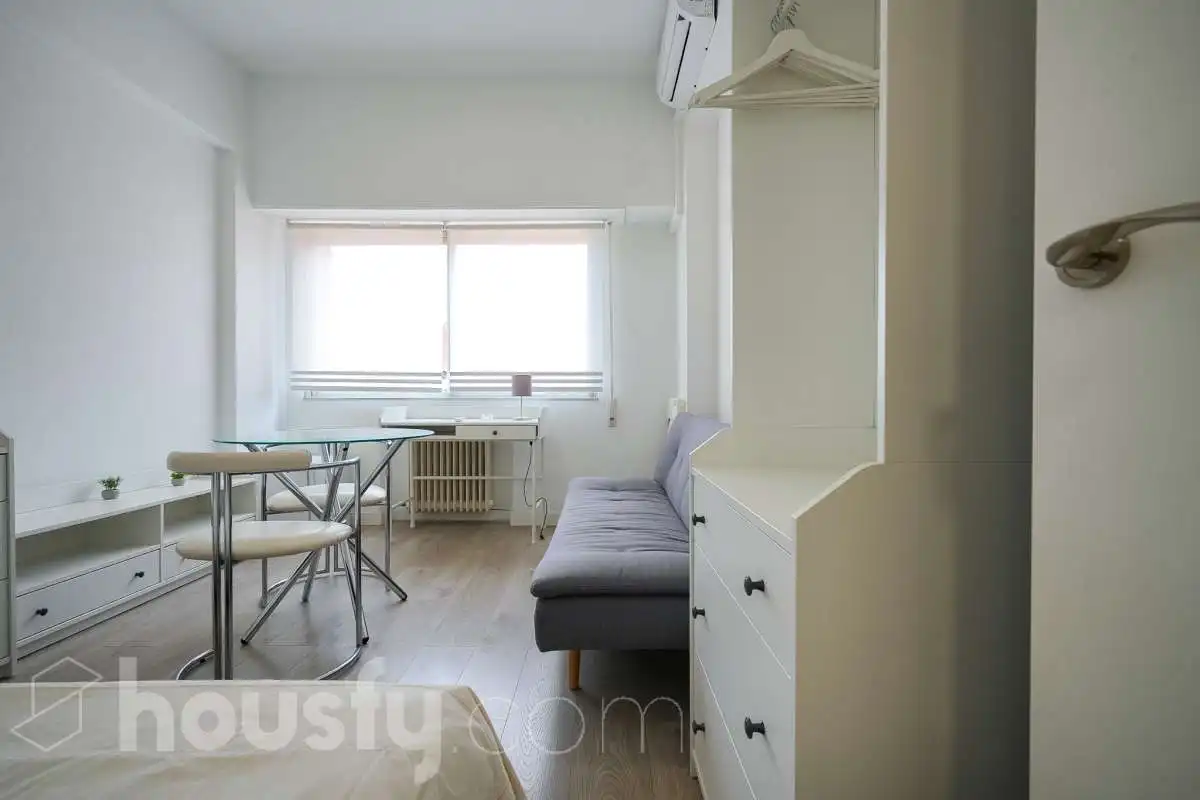 Bedroom of Study for sale in Madrid  with Air Conditioner and Heating