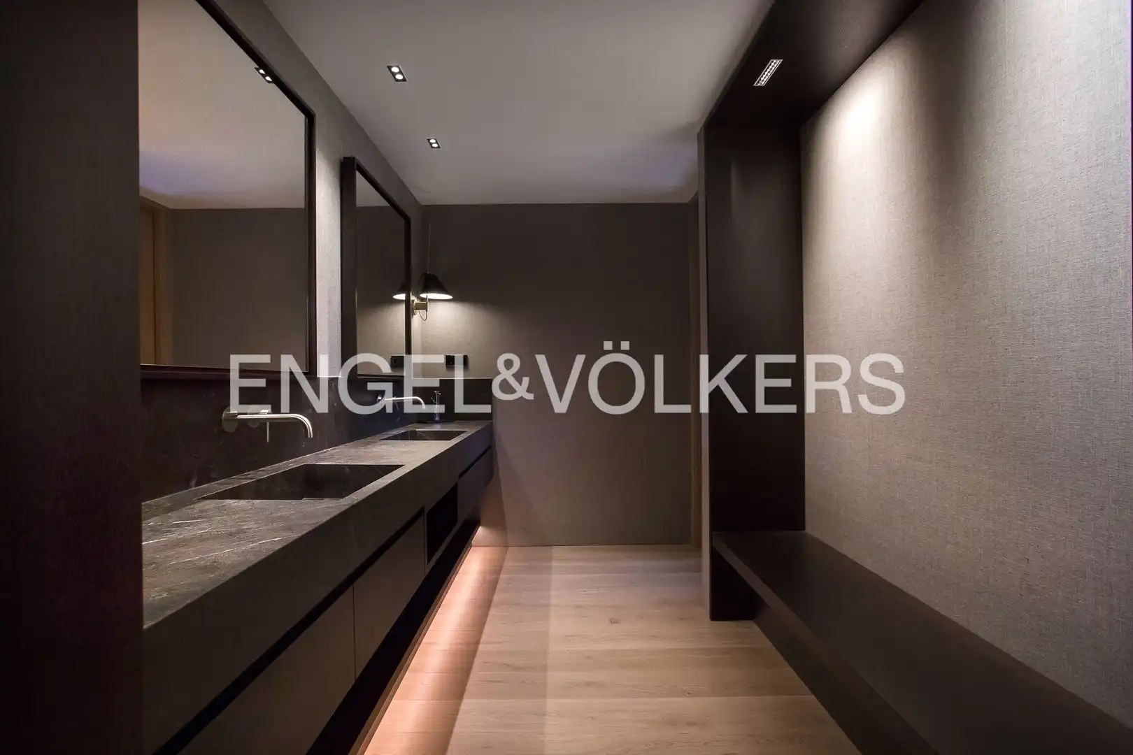 Bathroom of Houses for sale in Getxo   with Heating, Private garden and Parquet flooring